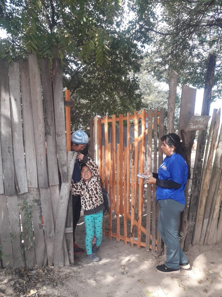 Valegu1985's tweet photo. #EducadoresATR #SomosCAI16 #EscuelaLapachoUno #TARTAGAL Visitas domiciliarias en la comunidad. @fguillesaavedra @MariteLescano @artydance23 @patriciapinasco @AlancayDel @romyalancay @Jesusig94 https://t.co/TtO0EmjUKa