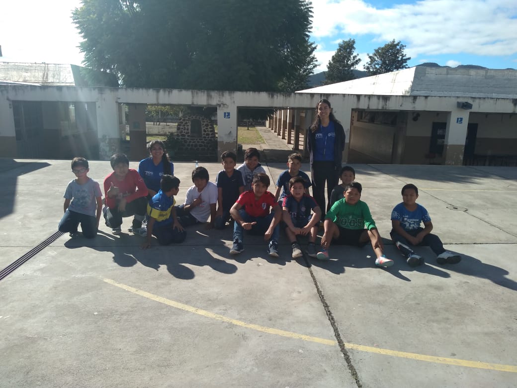 Caí N°1 #EducadoresATR <a href="/DanielMeril/">Alberto Daniel Meriles</a> <a href="/patriciapinasco/">Patricia Pinasco</a> <a href="/fguillesaavedra/">GUILLERMO SAAVEDRA</a> <a href="/artydance23/">Gilda Rodríguez</a> <a href="/UrtubeyJM/">Juan Manuel Urtubey</a>