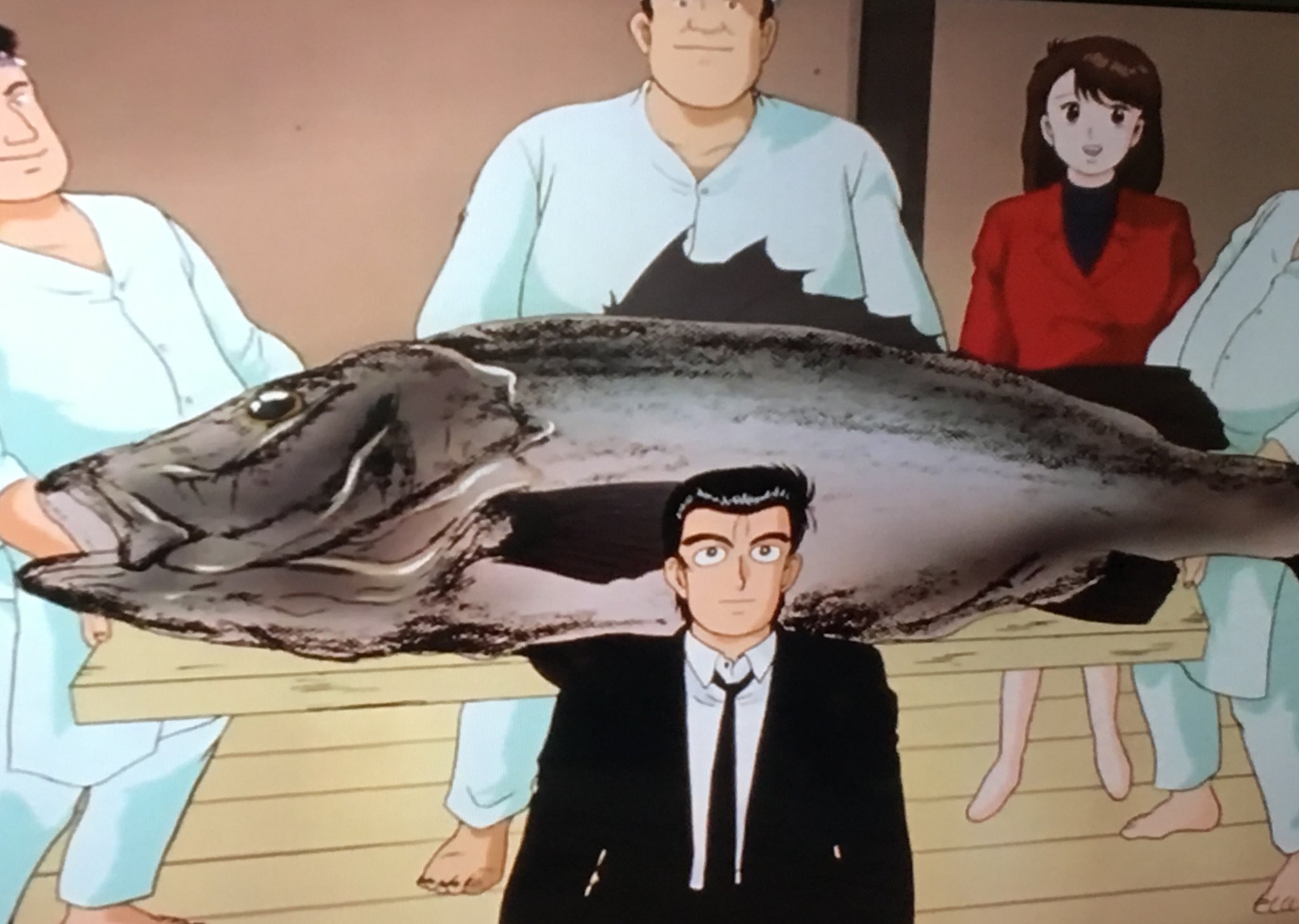 Twitter 上的 Shoko Ta 美味しんぼ 横綱の好物 福岡県出身の横綱が好きな 魚のアラ 魚の骨や頭 臓物 ではなく 高級魚 クエのことでした 大きなクエにビックリ T Co Ijitwkap9y Twitter