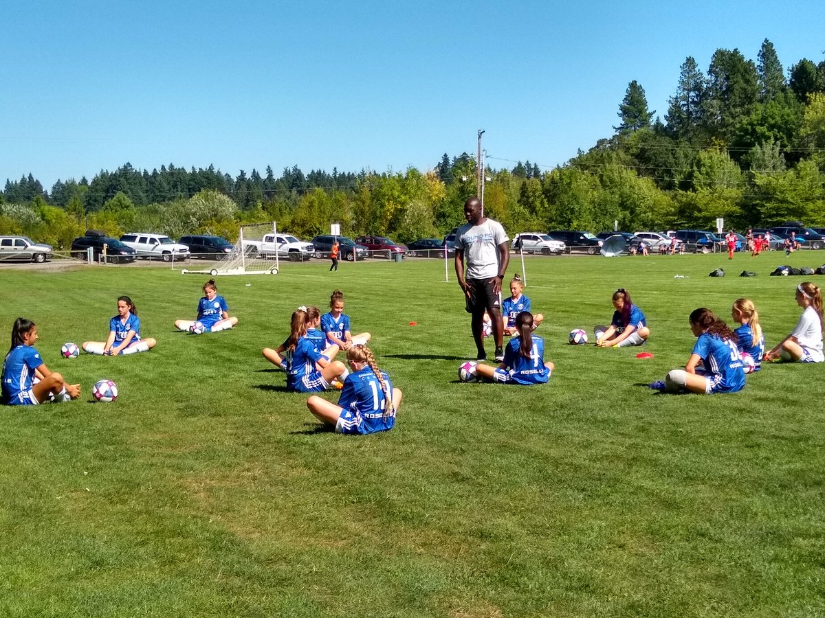 SoundFC_G07A's tweet photo. Ready for day #1 at the Lake Oswego Nike Cup. https://t.co/YrSz1pFqFD