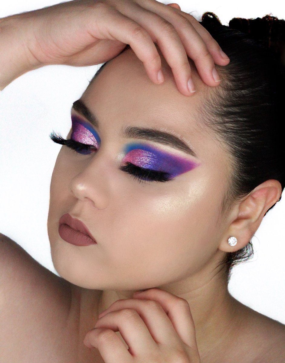 Look using the <a href="/lauraleeelay/">LauraLeeLosAngeles</a> Party Animal palette💜💙

<a href="/Laura88Lee/">Laura Lee</a> 

Other products: 
<a href="/ABHcosmetics/">Anastasia Beverly Hills</a> Brow Wiz
<a href="/stilacosmetics/">stilacosmetics</a> glitter and glow highlighter in shade “queen” on lid

More details on IG: karlavm_makeup

instagram.com/karlavm_makeup