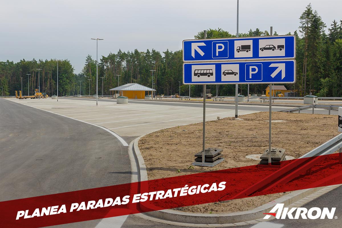 Grupo_AKRON's tweet photo. #AkronTips Cuando viajes es ideal que realices paradas estratégicas en gasolineras o zonas turísticas para despejarte, ir al baño o cargar tu tanque de gasolina. 🚗🙌 https://t.co/JiKM3BC91I