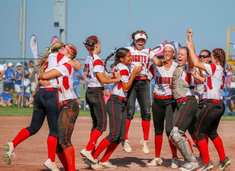 davahssoftball tweet picture