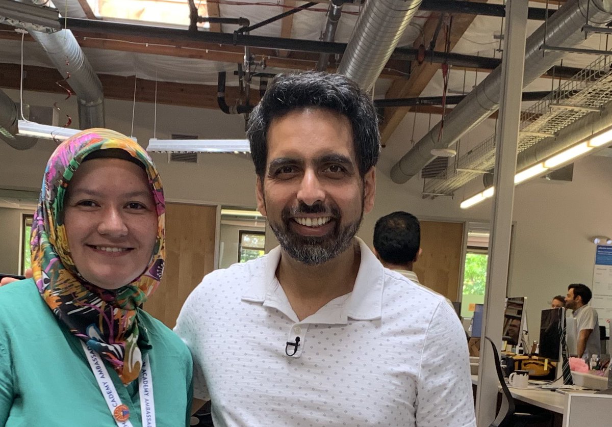 MrsYGunes's tweet photo. Thank you @khanacademy for inviting me to first #khanCon! I had amazing time with all these special people.@salkhanacademy @ccorey223 @TeachWithKhan @CLF_CLF @CSP_Charter https://t.co/tejfzX2QXq