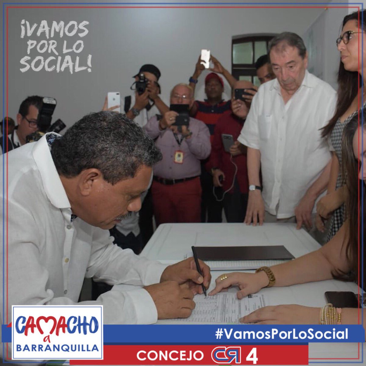 josecamacho01's tweet photo. Con esta firma oficializo mi candidatura al @Concejodebaq 2020-2023 y le confirmo a la ciudad que mi compromiso no se detiene.🔴🔵
Aquí estoy para ser la voz del cambio social que necesita Barranquilla.
¡Esta vez #VamosPorLoSocial!
#CR4🔴 https://t.co/Vw87W1eG98