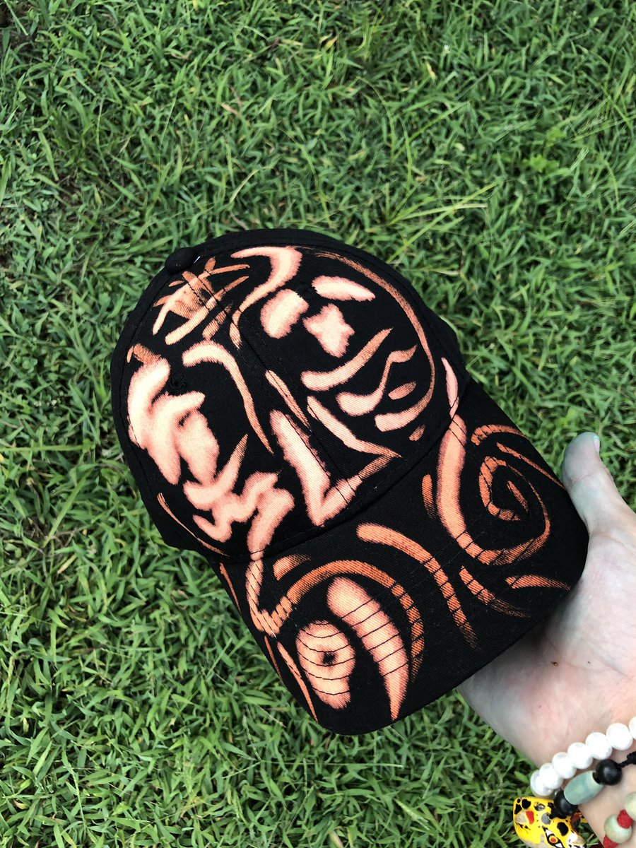 goodfortunespro's tweet image. Happy to bring over our 1/1 dyed auctions to Twitter. WIN ALL THREE HATS, EACH HAND DYED &amp;amp; ONE OF KIND.  Bid starts at $2, all bids must increase by $2 minimum. REPLY TO THIS TWEET TO BID. 
Auction ends Sunday 9pm, GOOD LUCK