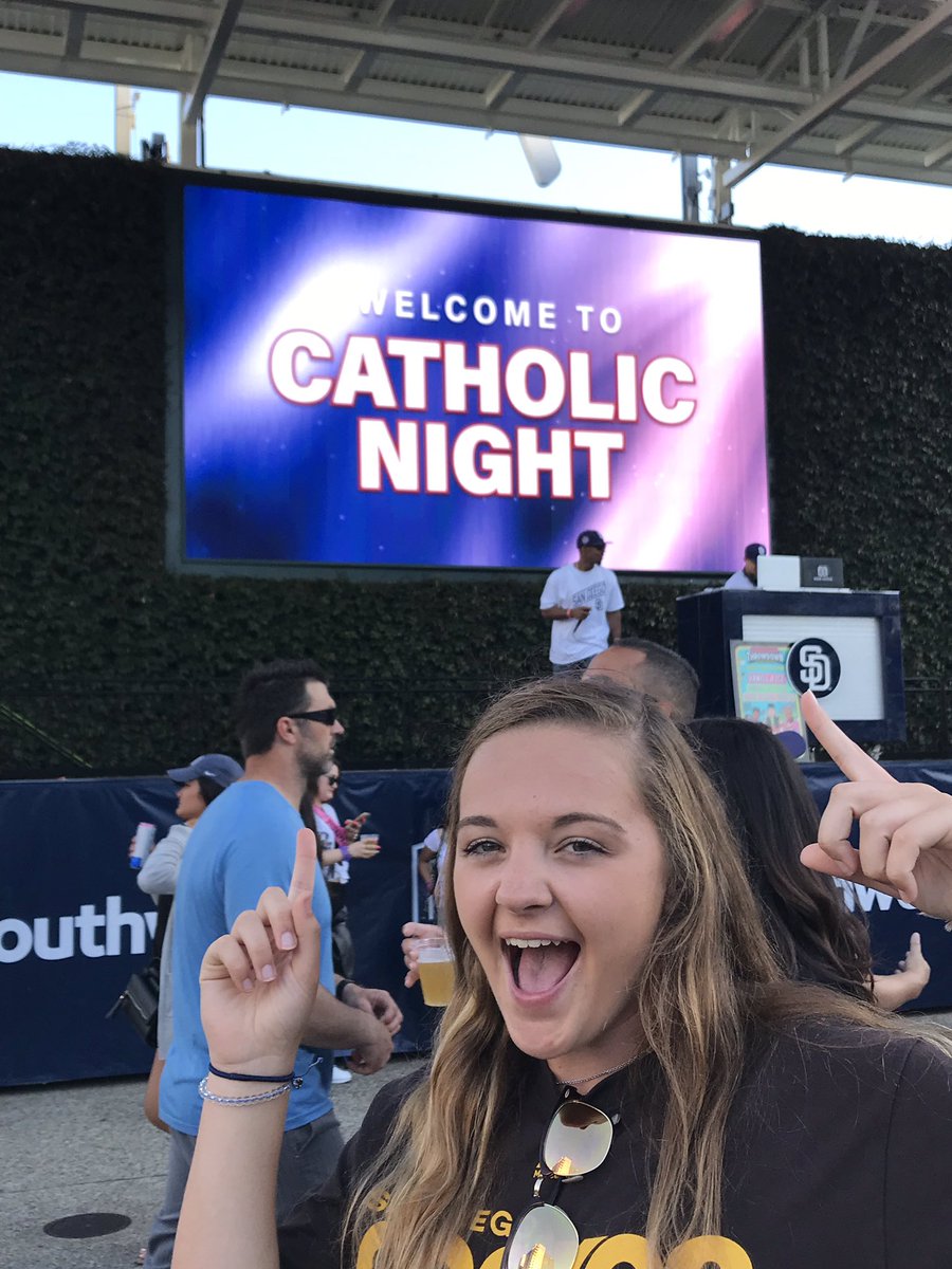 KimWellborn's tweet photo. Cath-O-Lit! #FriarsFaithful https://t.co/RP3osWh2do