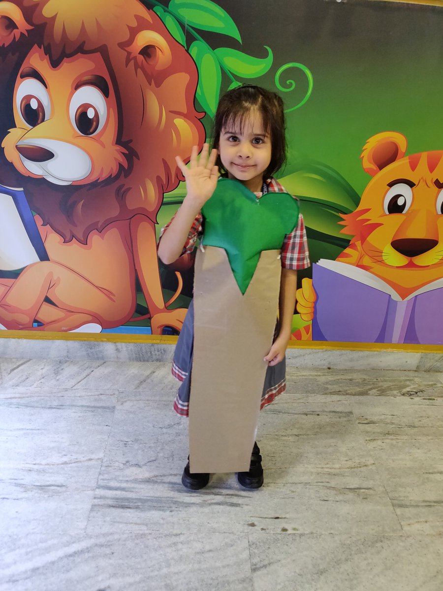 KapurManjari's tweet photo. Day 5 of Literary Week #literaryweek #happylearning #funlearning #rgsnoida #storyofatree #rgsliteraryweek https://t.co/evjwKmdBEg