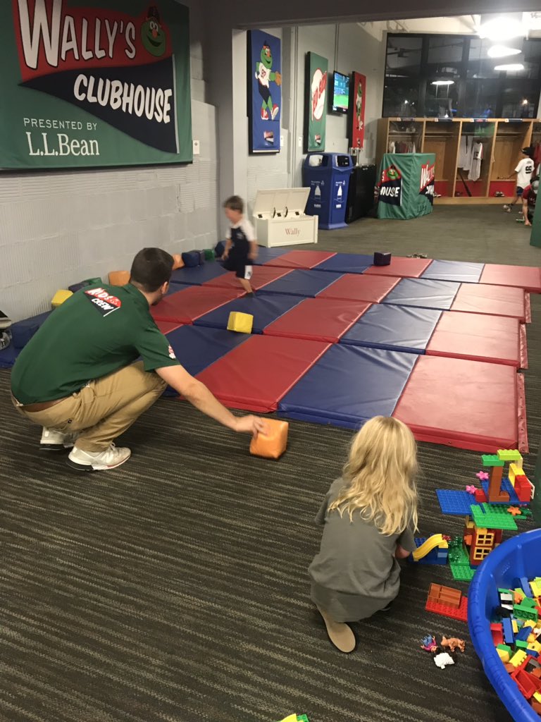 Kat_Ferry's tweet photo. @RedSox the crew working Wally’s clubhouse tonight deserves some kudos. Playing and interacting with the kids in a very sweet way https://t.co/hfJl0Dss4T