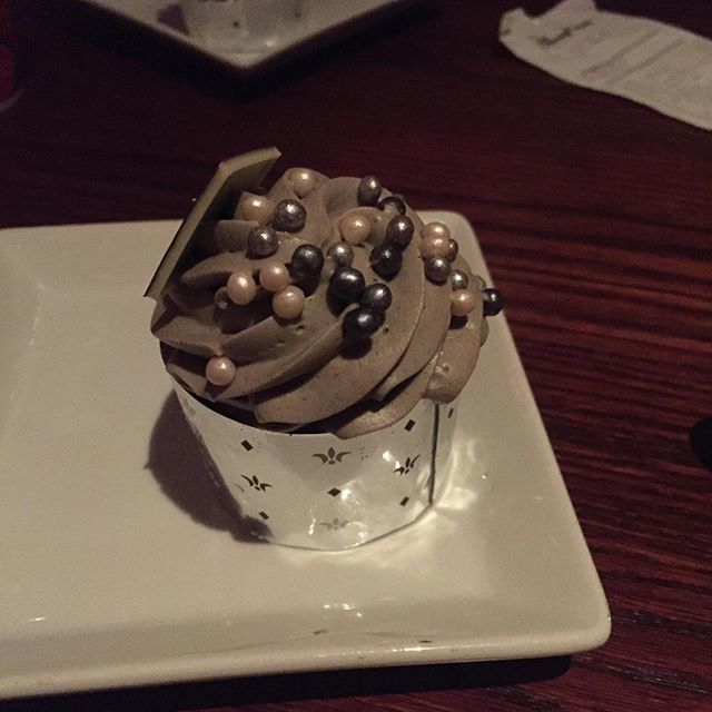lisa_manderino's tweet photo. Link in Bio! Try the grey stuff it’s delicious! Check out my new post all about Disney Dining Plan! This will help you know what the best restaurants to choice and how soon to make your reservation! #disneyworld #disneyworldplanning #disneyguide #disneyf… https://t.co/QPFwLgUfEv https://t.co/n7LR7hlio7