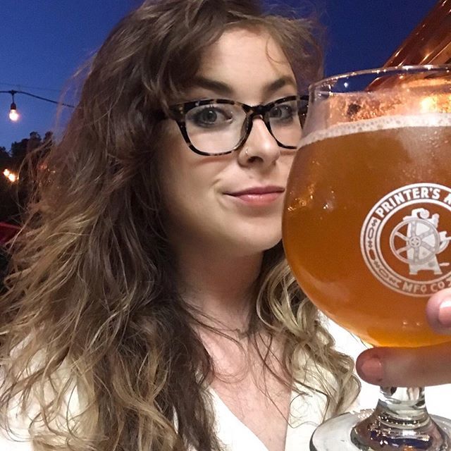 A little tipsy after my mom’s retirement party. Shoutout to our local brews! 🍺: Printer’s Ale Take A Peach of my Heart IPA ift.tt/2LKuyGw