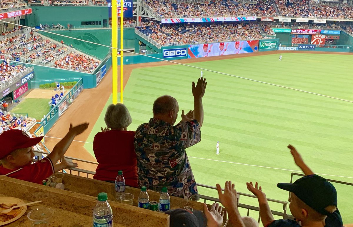 Melanie20735's tweet photo. Suite life as ⁦⁦@ComcastBeltway⁩ celebrates our #Xfinitycommunities and our stellar products and services! Love the “baby shark” song, running Presidents and especially, time with employees and customers! Let’s go Nats against the Dodgers!! https://t.co/9U8jI04eqY