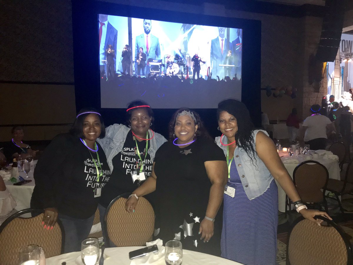 pink75236's tweet photo. What a great conference.... Launching into the future💫
Frog Street Splash 2019 with these lovely’s❤️!!#CHISD#CollegiatePrep#Highlands#HighPointe#Pre-K https://t.co/COPho5y0kl