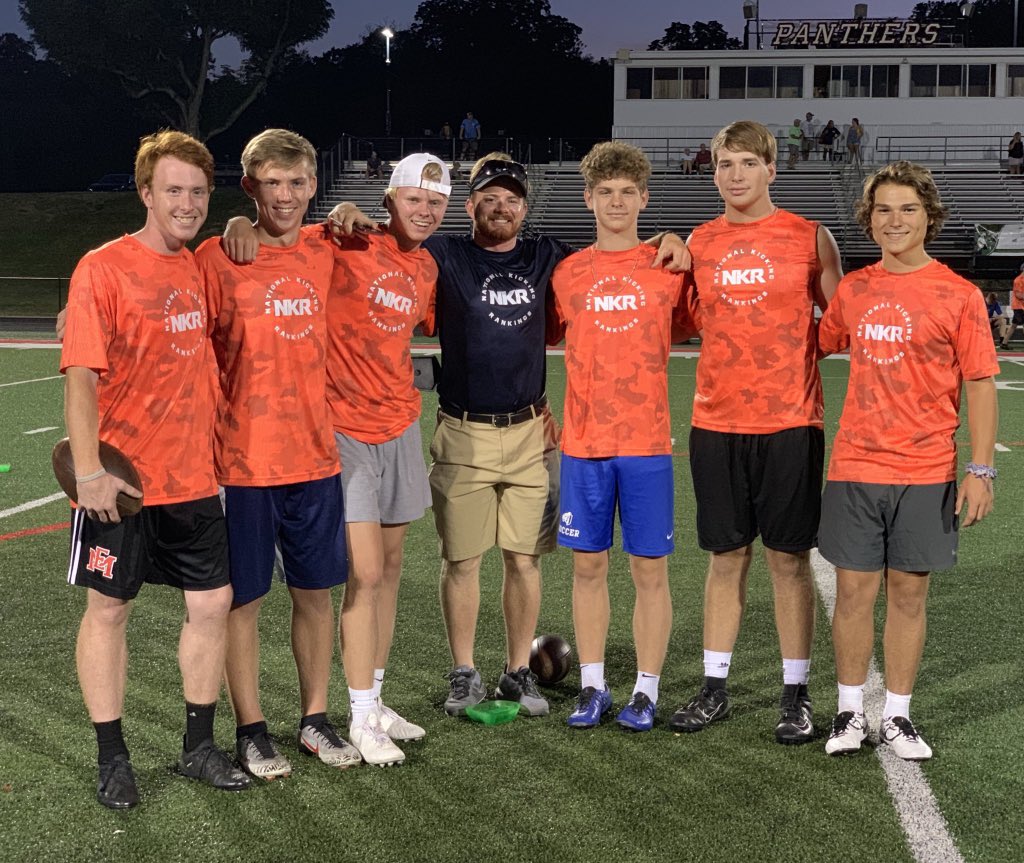 TJKkickingfilm's tweet photo. Session 1 Competition Winners:

Kickoff Upper: @joshuaowensmith
Kickoff Under: @CarsonCyr

Field Goal Upper: @draketabor2021
Field Goal Under: @TyCabassa

Long Snapper: @HunterSims34 

Aussie Drop Punt: @ScottSwalley1 https://t.co/n35pVIANJI