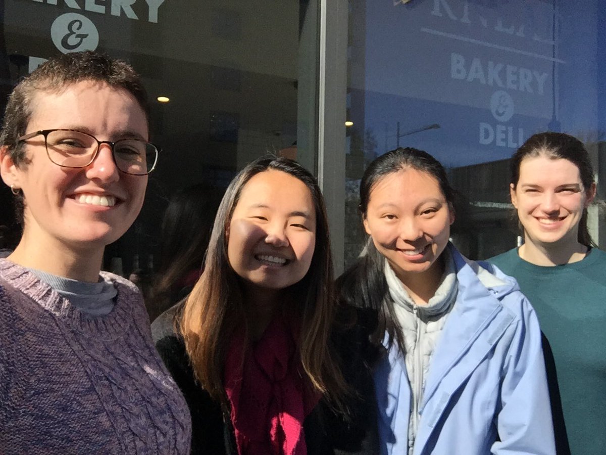 siobhan_tobin's tweet photo. @scienceANU grads starting PhDs (βDPhilsβ) at @UniofOxford this October. Me = Physics, Kay = Engineering (but secretly physics), Jane and Adele = maths #slayNU all on full scholarπ³ #proud #excited #abitnervous https://t.co/PMK5kjFpri