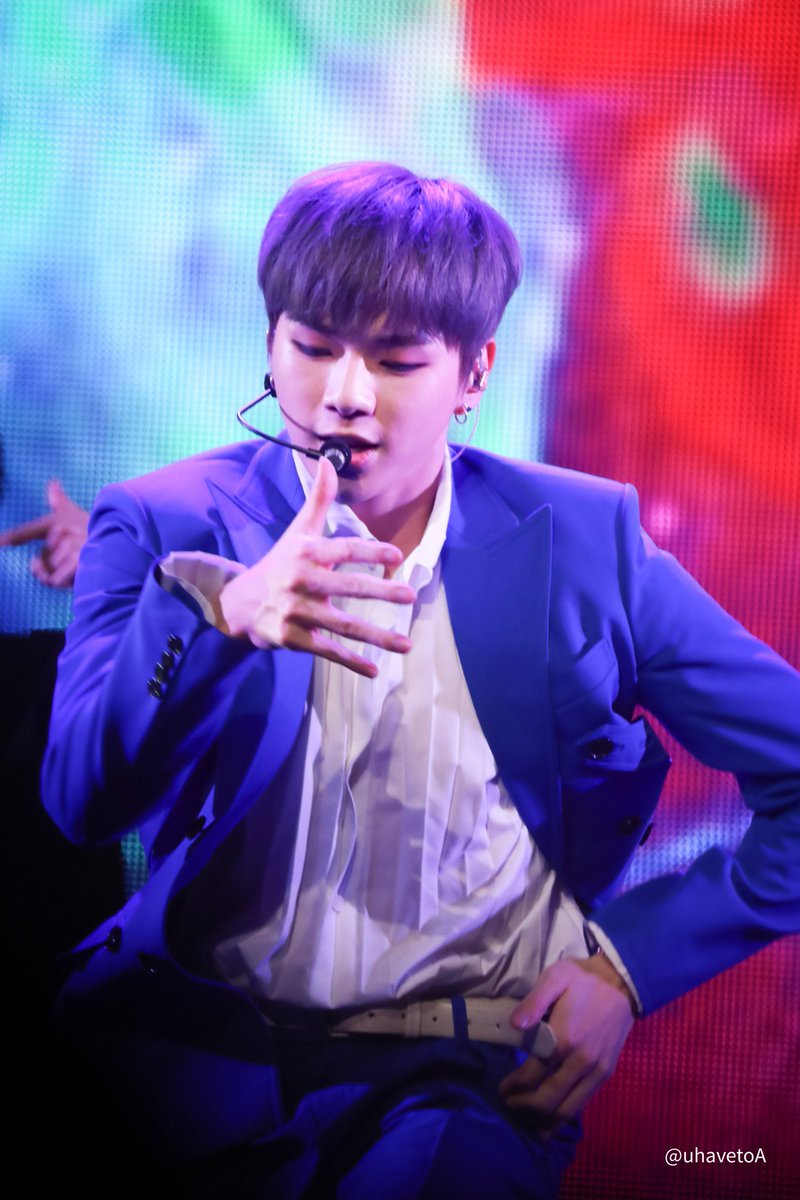 uhavetoA's tweet photo. 190725 #July25DanielK 

#강다니엘 #KangDaniel #姜丹尼尔
#カンダニエル #คังแดเนียล
#ColorOnMe_DanielK #color_on_me #DanielKSoloDebut #강다니엘_쇼케이스 https://t.co/SeMdnbzlqR