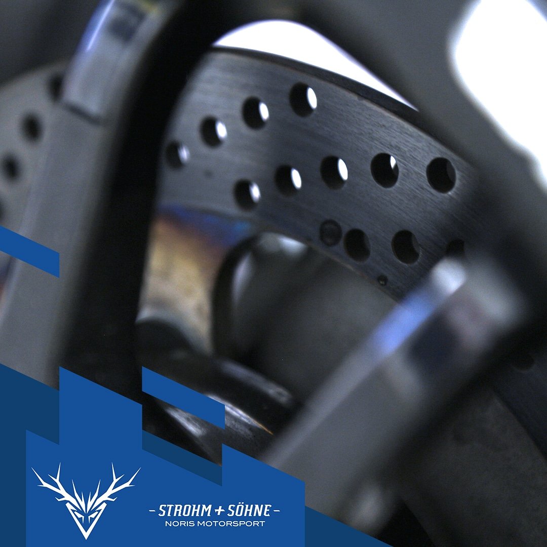 Strohm und Söhne e.V (@strohmundsoehne) on Twitter photo Welcome to the #closeupchallenge
Today day 6 #brakes
We are nominating <a href="/blueflashhawk/">Blue Flash HAWK</a>
#formulastudent #NoRa6 Welcome to the #closeupchallenge
Today day 6 #brakes
We are nominating <a href="/blueflashhawk/">Blue Flash HAWK</a>
#formulastudent #NoRa6