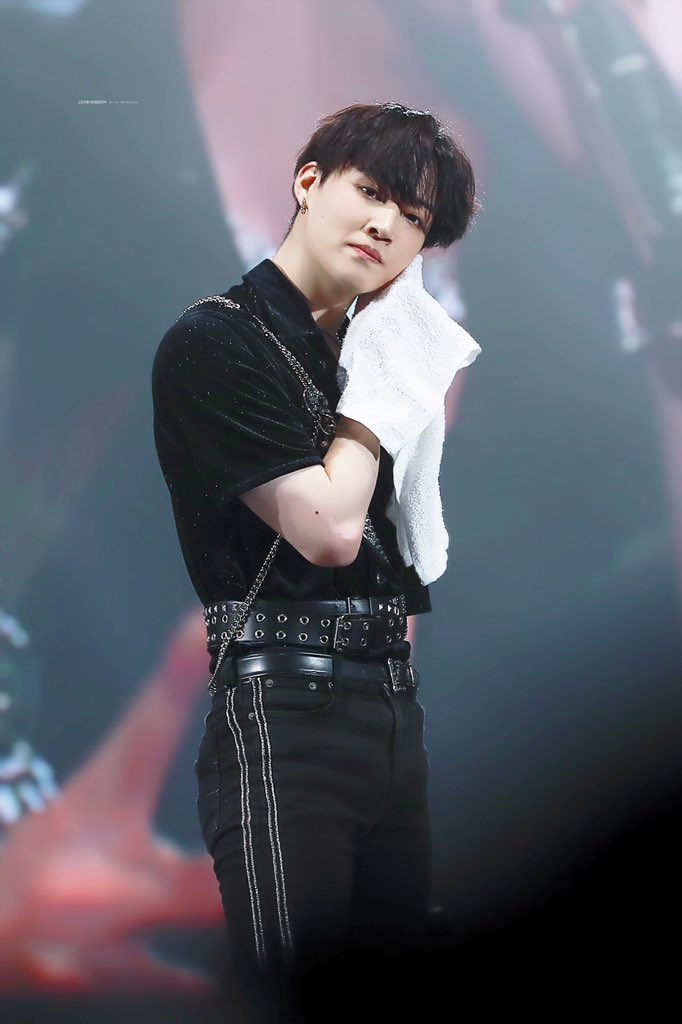 LoveinBeom0106's tweet photo. [HQ]190713 KEEP SPINNING in Mexico City💚

you make it easier when life gets hard.

#GOT7 #갓세븐 #JB #재범 #제이비 
#GOT7_KEEPSPINNING
#GOT7WORLDTOUR https://t.co/djMl684oBl
