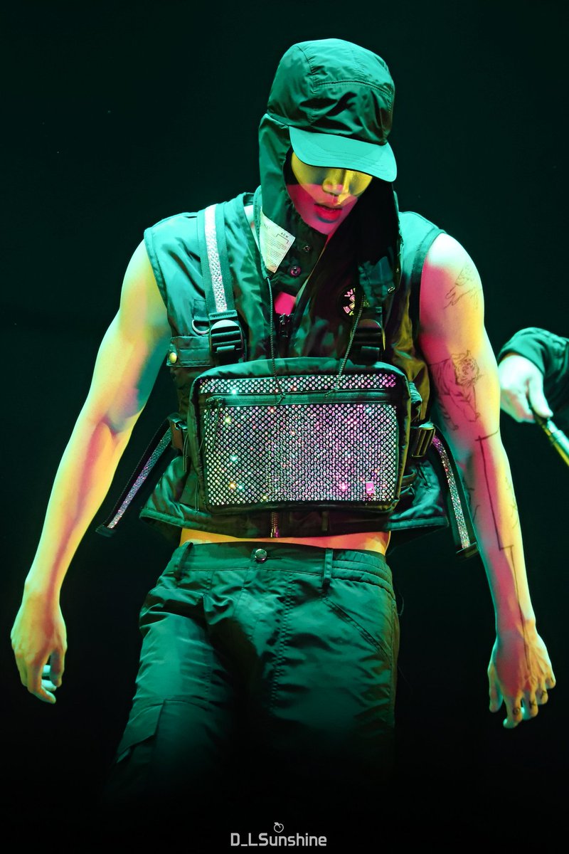KAIHQ_today's tweet photo. 190719 EXplOration in Seoul
#EXO #KAI #카이 #종인

cr. 디썬
https://t.co/qKRipET6oS
https://t.co/jOkBikHxwT
https://t.co/RS6SYlIpUW https://t.co/8HgjTrdjse