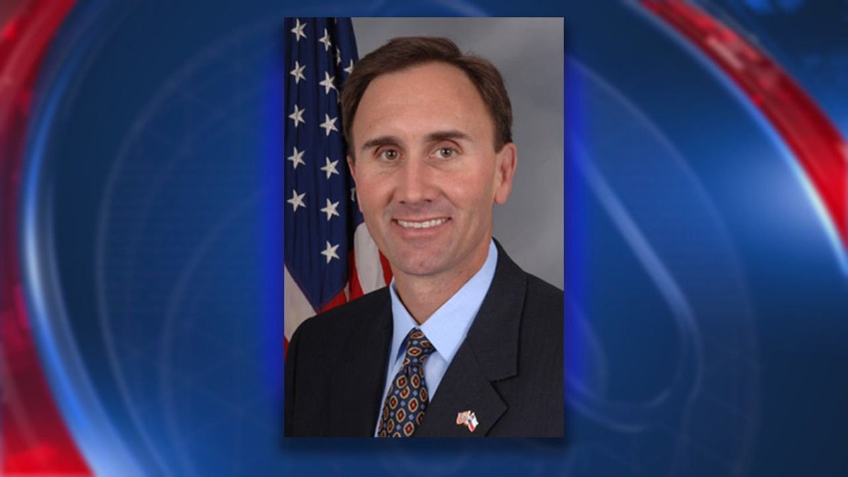 FocusAmerica_it's tweet image. Il deputato Pete #Olson ha deciso di non ricandidarsi nel 2020, dopo aver rappresentato il 22° distretto del Texas (#TX22) per il Partito Repubblicano per 10 anni. Il suo distretto è ora Toss-Up in vista del 2020.

▶️ Analisi: buff.ly/3132ilJ