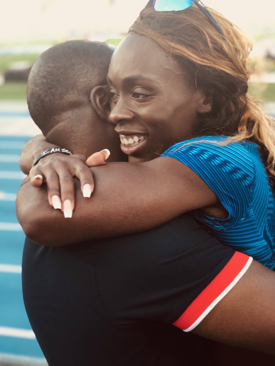 ontrackmgnt's tweet photo. Morolake Akinosun after her top 3 placement win in the Women’s 100m. #ToyotaUSATFOutdoors #DesMoines #USATFOutdoors #DohaBound #DohaQatar #usatfchampionships #usatf ⁦@MsFastTwitch⁩ ⁦@BaileyTonja⁩ ⁦@Nike⁩ #ProudofYou https://t.co/sxFVAf3B4h