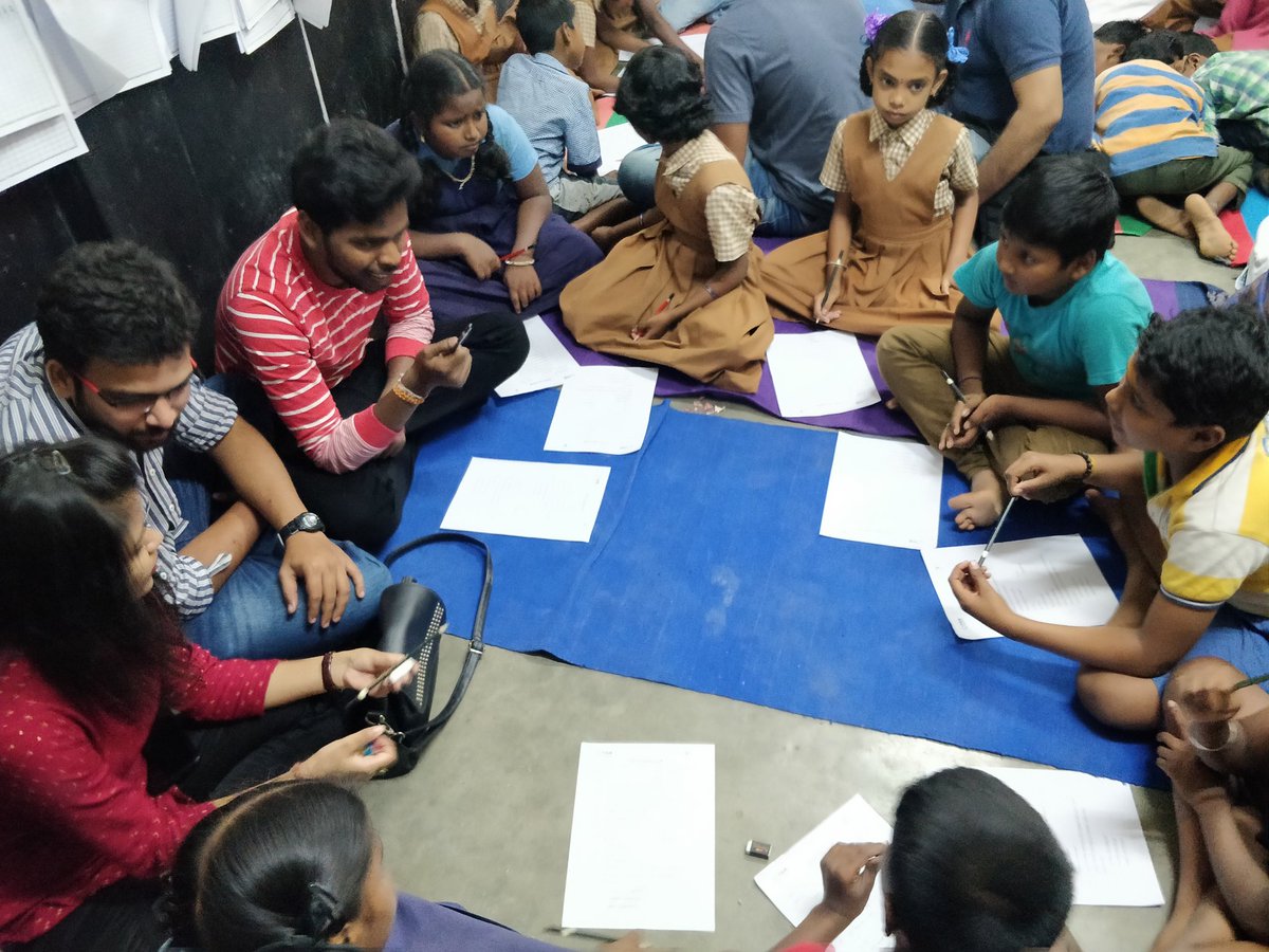 With all the droughts and natural disasters happening around the world, water conservation is becoming more and more important.@SocGen_India volunteers engaged with students of Amruthanagar Govt School wid yet another exciting session on water conservation #SparkSocialChange
