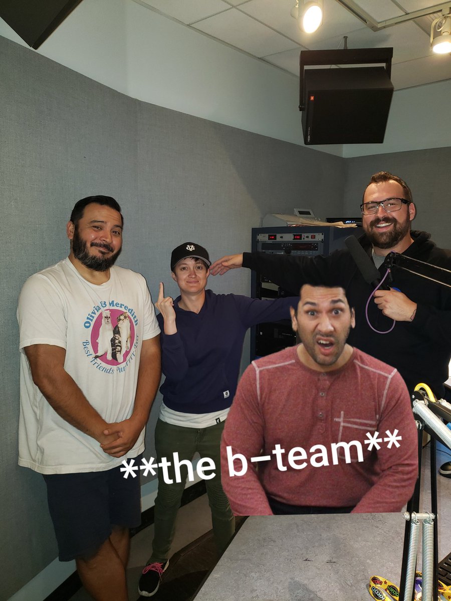 davek0m's tweet photo. Hey. The Episode 76 of the B-Team podcast is now available. We check in with @KroqChip about her final days on the @kevinandbean show, recap #ComicCon and answer your #afroline calls. Check it out here: https://t.co/Arm74QH8jw https://t.co/aTOyKPlzUi