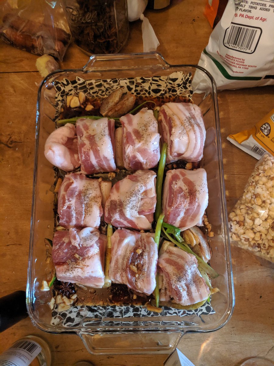 Finding good pork belly is the name of my life. I need a good combination of pork belly and pork meat is key to a good chashu, braised pork belly, or any recipe but I have finally found a reliable source of it so be prepared for more recipes. Made by yours truly.