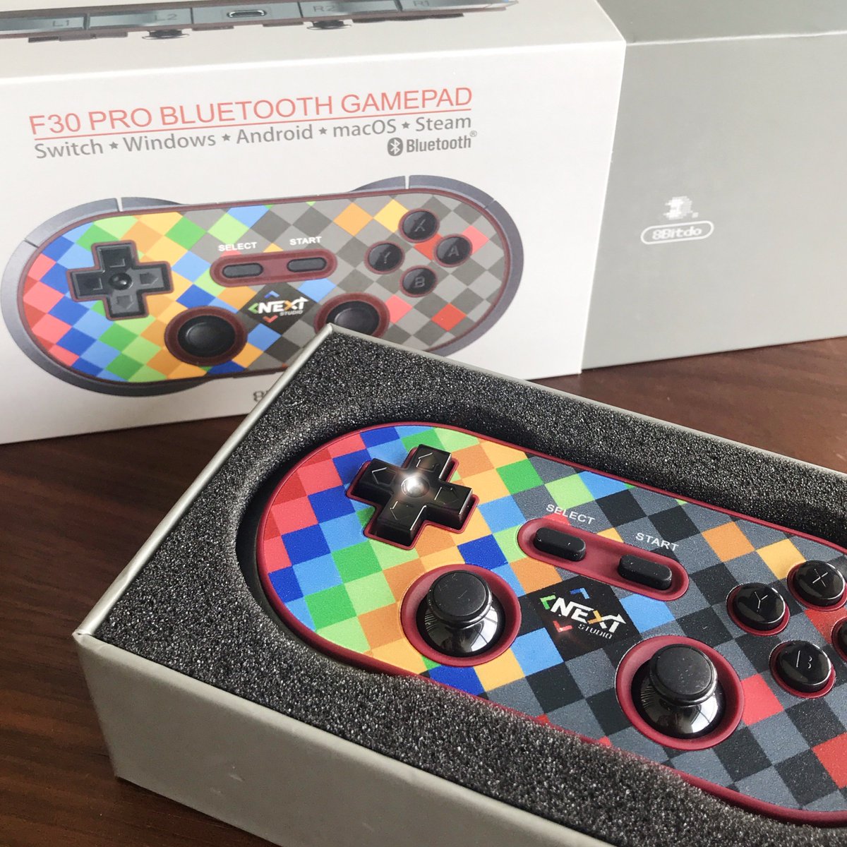 salaris holte Dislocatie 8BitDo on Twitter: "Our partner Next Studio is attending EVO and PAX next  month with our customised F30 Pro controller. Check it out there if you go  #Next Studio https://t.co/kdyiHy82ms" / X