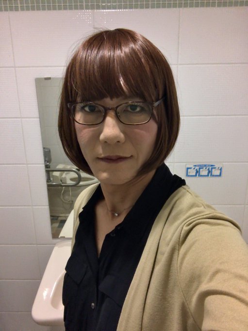 Tweet Populer宏美 熟女装 3 Whotwi Analisis Twitter Grafis