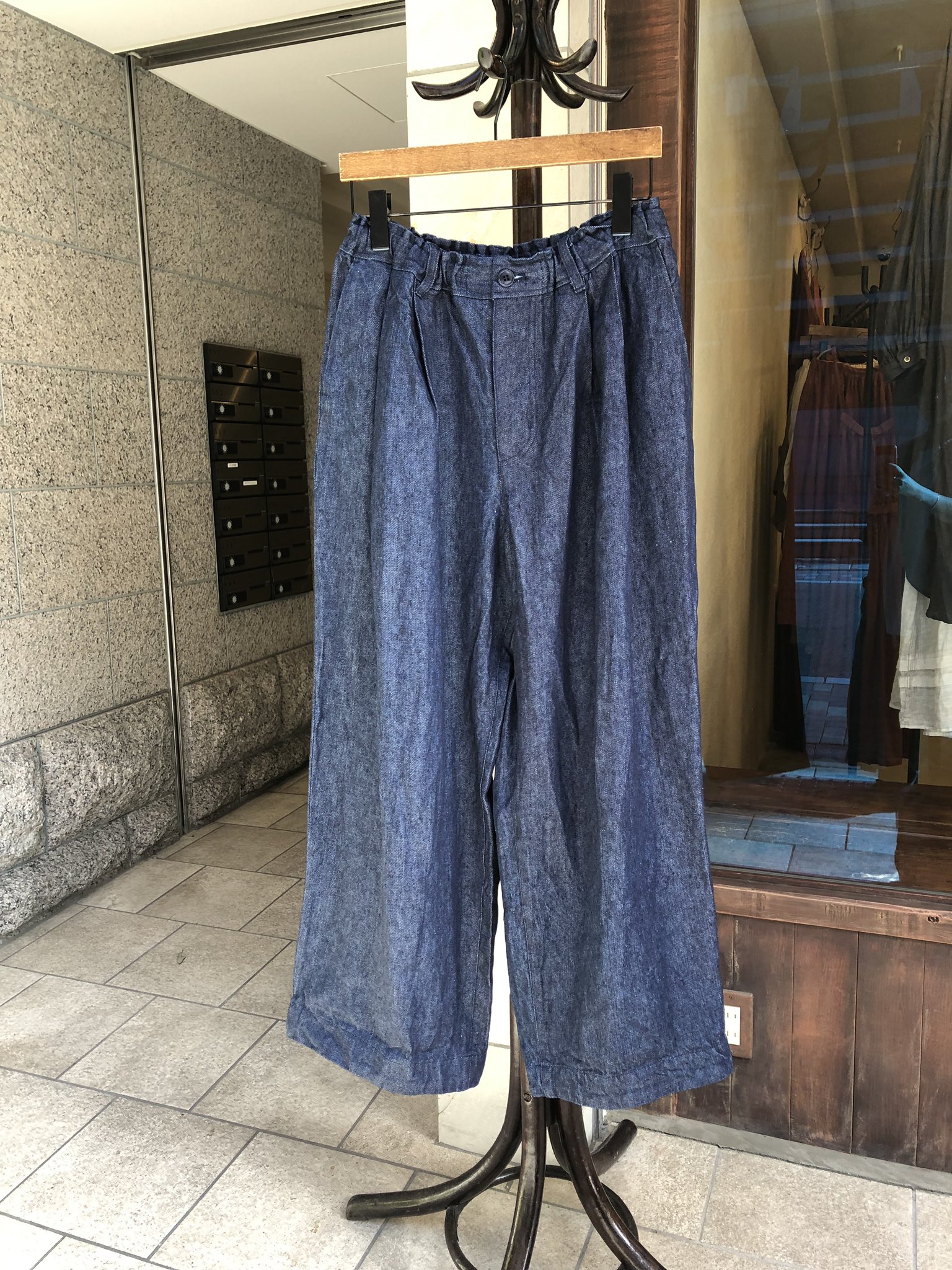 ネストローブ nest robe ワイドパンツ インディゴ