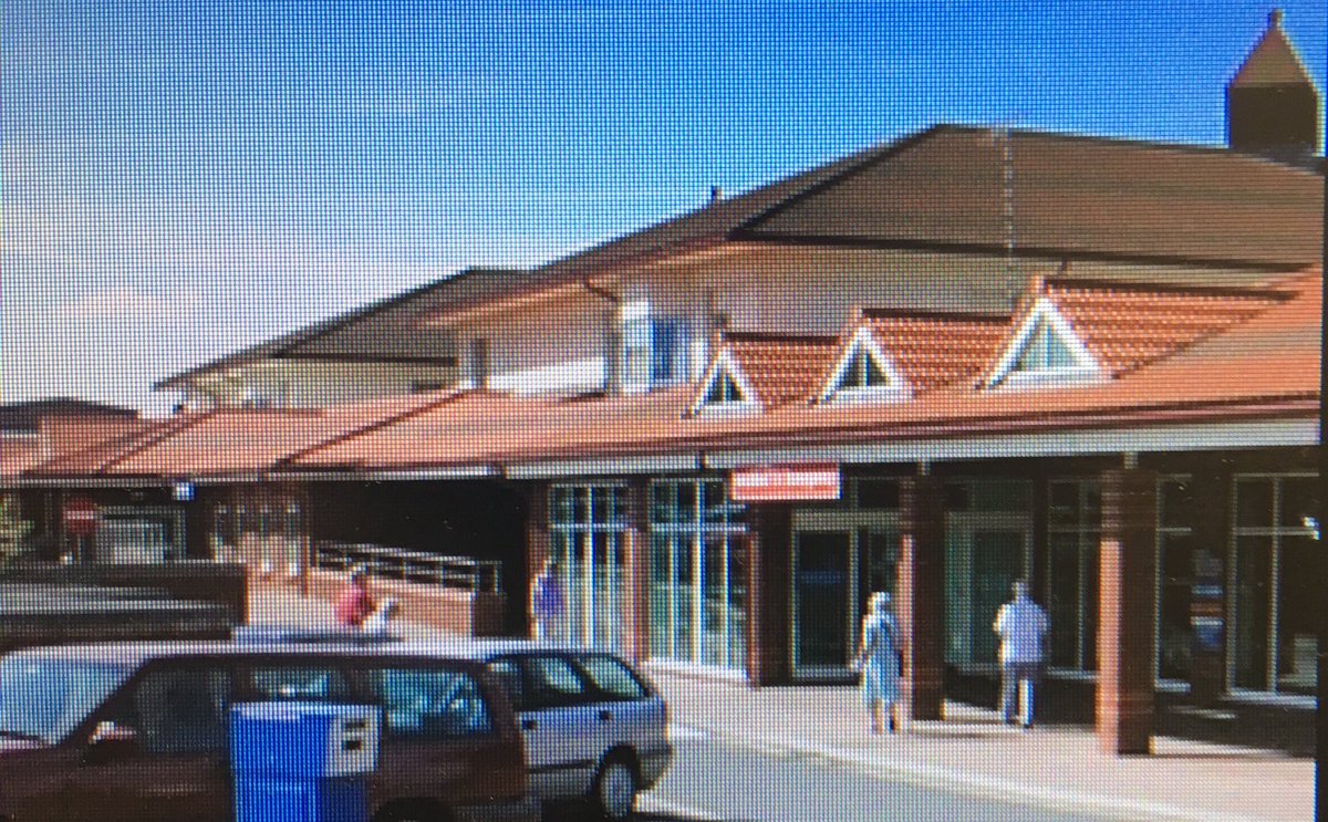 rawbubbles9's tweet photo. A huge thank you goes out to all our teams @nhsswft across the entire healthcare community who have cared for our patients in the #heatwaveuk this week .... you have all kept a smile on your face , had the patient at the heart of what we do everyday and ensured safe care &amp; flow https://t.co/PJN0xfCxQL