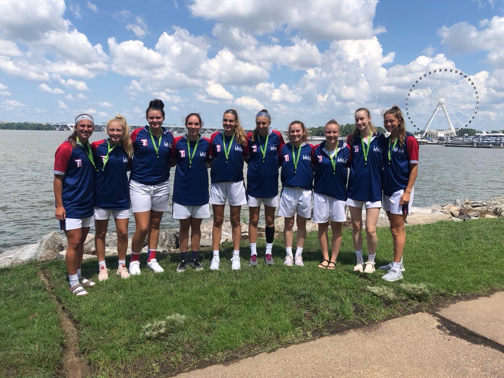 Thankful for the past 7 years of AAU with Team Iowa! So lucky to have been able to be a part of this team, travel the country, and make so many friends. Gonna miss this❤️