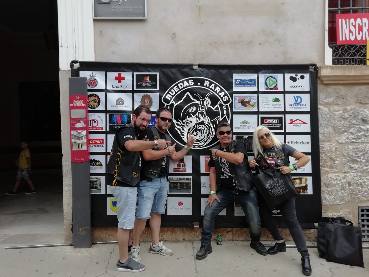 Rolling Custom Club tweet media