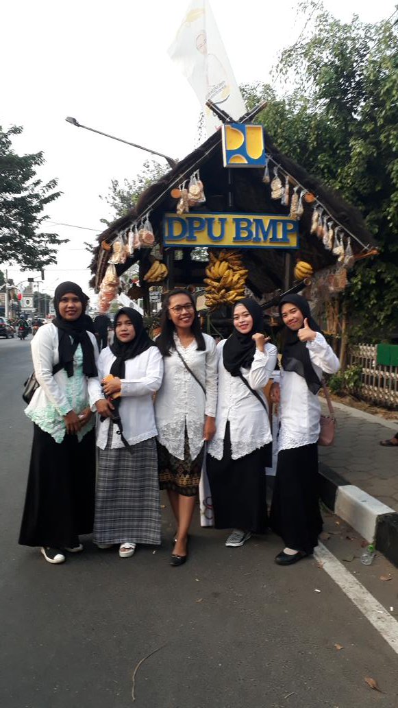 Persiapan Festival Budaya Nyi Pohaci "Ngarak Awug" Rekor MURI #HUTPurwakarta <a href="/ratna_anne/">anne ratna mustika</a> <a href="/DiskominfoPWK/">Diskominfo Purwakarta</a> <a href="/Kaharti_PWK/">kaharti.purwakarta</a>