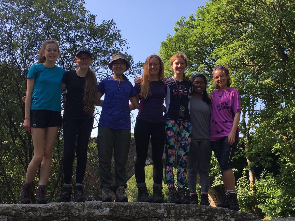 JennyYang2001's tweet photo. 22/07/19-26/07/19 Gold D of E expedition complete! 🏆 I’m so glad to have had such an encouraging and amazing team 💕 https://t.co/0tcISZT7c9