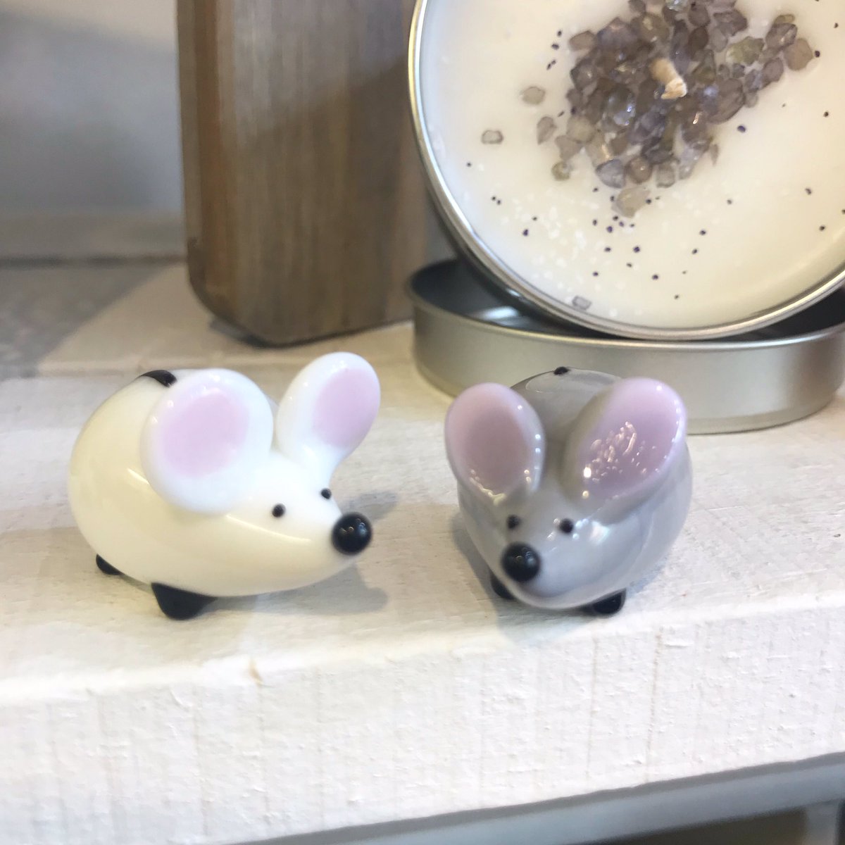 Eeeek! Our teeny tiny glass mice have squeaked their way back into store just in time for some Saturday shopping! So scurry on in and see us! 😘

#mouse #mice #glass #tiny #sweet #scurry #squeak #bigears #cute #gift #ornament #giftshop #saturdayshopping #summer