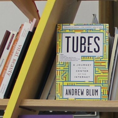 Our little selection of #summer readings 📚⛱
(with a coded message)
.
Tubes
Andrew Blum
A Journey To The Center Of The Internet
Ecco
<a href="/ajblum/">Andrew Blum</a>
.
*
*Those
*
.
#ICT
#communication
#networking
#science
#storytelling
#summer
#internet