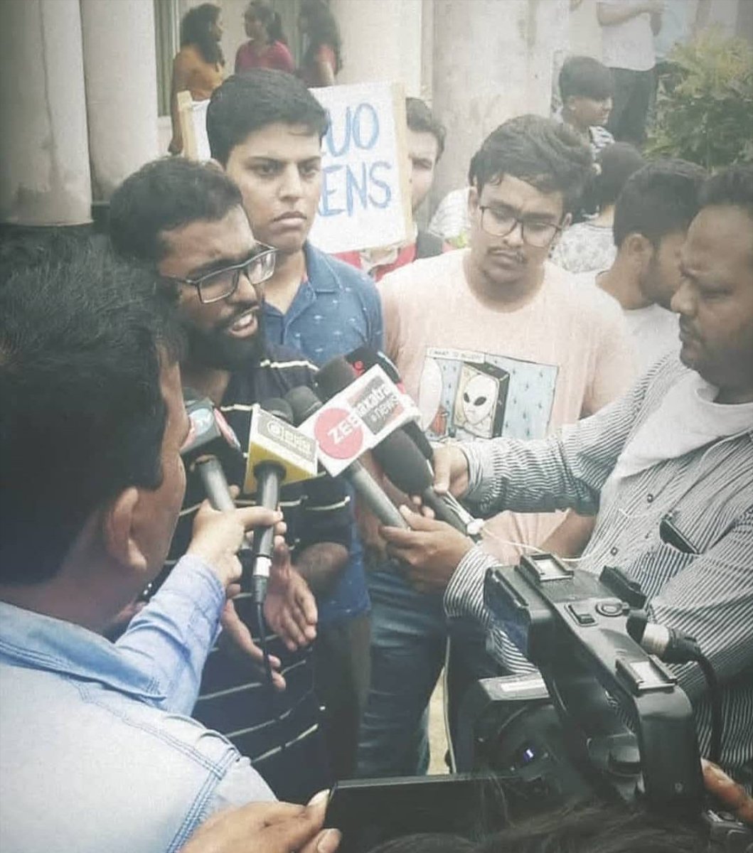 avinashgautam_'s tweet photo. Into Day 4 of the Indefinite protest against admin's lethargy.
Still awaiting concrete solutions!
Meanwhile, the rains have stopped for the time being as the admin looks forward to go into Day 5 of their "Test Match".
Will we get a result at Cuttack?
#Nluoprotest @ZeeNews @ANI https://t.co/MBTgKGIQ6K