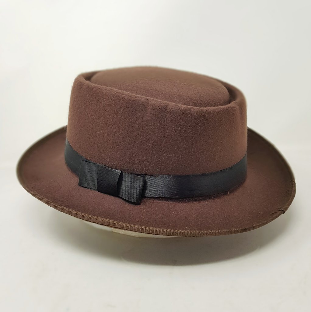 HatrixNG's tweet photo. Classic Pork Pie Fedoras available.
These are a must for every classic man/woman wardrobe 😎
Fits all outfits
DM for orders or WhatsApp/Call 08050725026
#Hatrix
@Hatrix.ng on Instagram. https://t.co/BX6R2qETwI