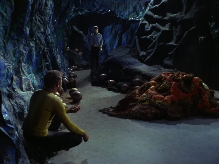 strtrk1701's tweet photo. #StarTrek #TOS 'The Devil in the Dark' Creature Feature cum sci-fi masterpiece! Peak Trek! Archetypical Kirk &amp; Spock. Special effects hold up. Horta is terrfying yet sympathetic. Guest cast great. Resolution is heart-warming perfection. Bones! I want to see more Horta! #NoKillI https://t.co/xYab4T0zsg