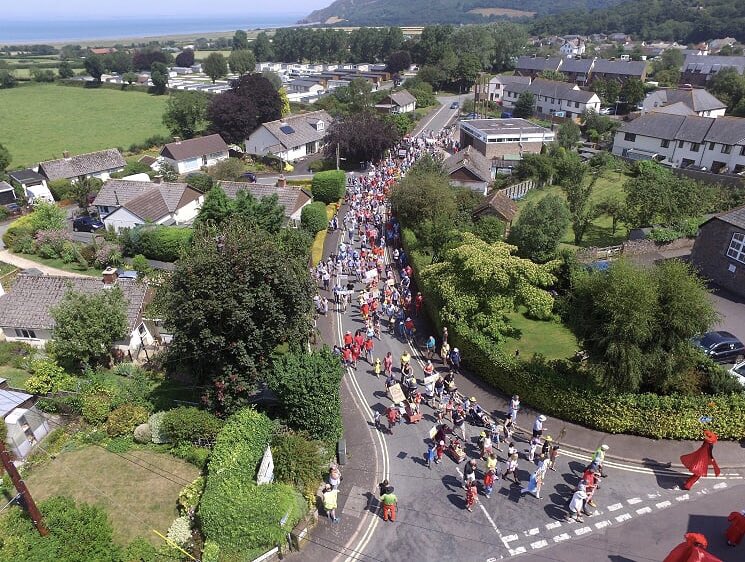 Porlock has a great community spirit and locals turned out in force to protest against the proposed closure of Porlock Fire Station #SOSPorlock #CommunitySupport #Protest #Porlock #Exmoor #RuralLivesMatter @DSFireUpdates