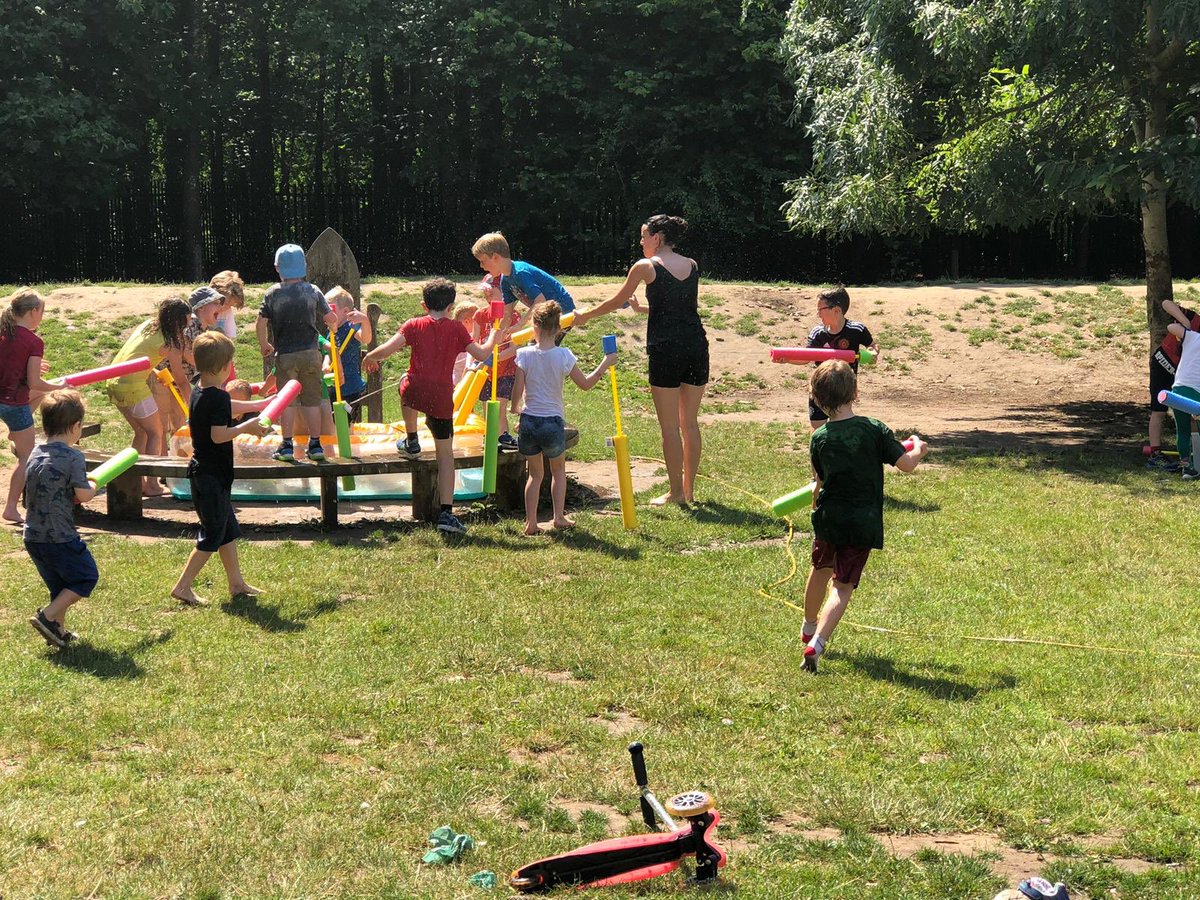 DanesfieldDen's tweet photo. What a week we had at Denfest! Along side the beautiful warm weather here are some of our activities from the week☀️⚽️🎨🔫 #thankyou #schoolsoutforsummer https://t.co/YJhCzzISAk