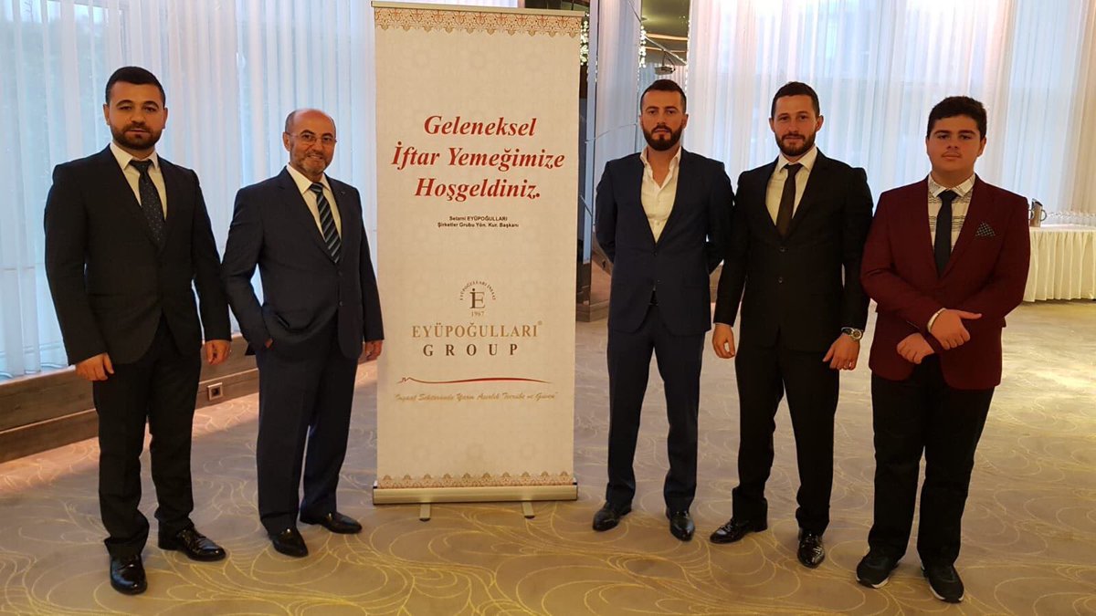 ”Birlik ve Beraberlik ; 
Ölümden Başka Her Şeyi Yener.”

Dosta Güven , Düşmana Korku 
Verdiğimiz Doğrudur...  💪

#AileHerşeydir