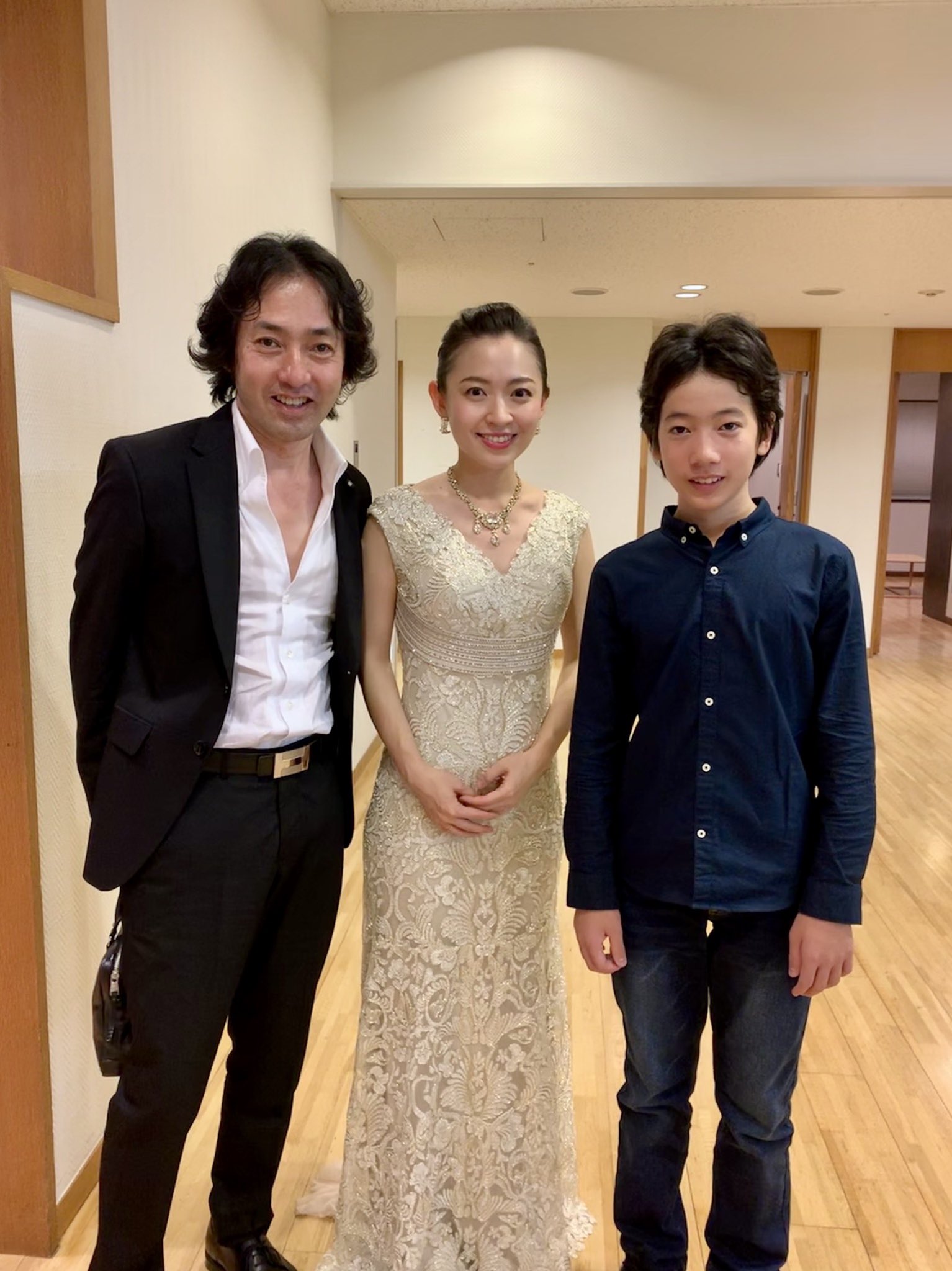 画像あり 秋川雅史の息子 長男 風雅の学校は ピアノも上手でイケメンと話題 ずぼら主婦の子育てブログ