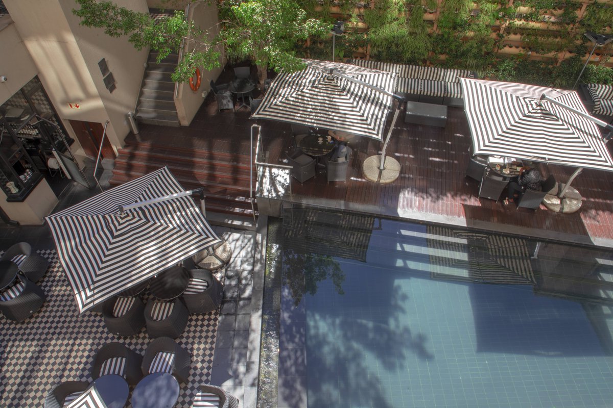 Take your staycation to new heights at the DAVINCI Hotel and Suites. Pack your bags and plan your trip: bit.ly/2TlTovn #LegacyHotels