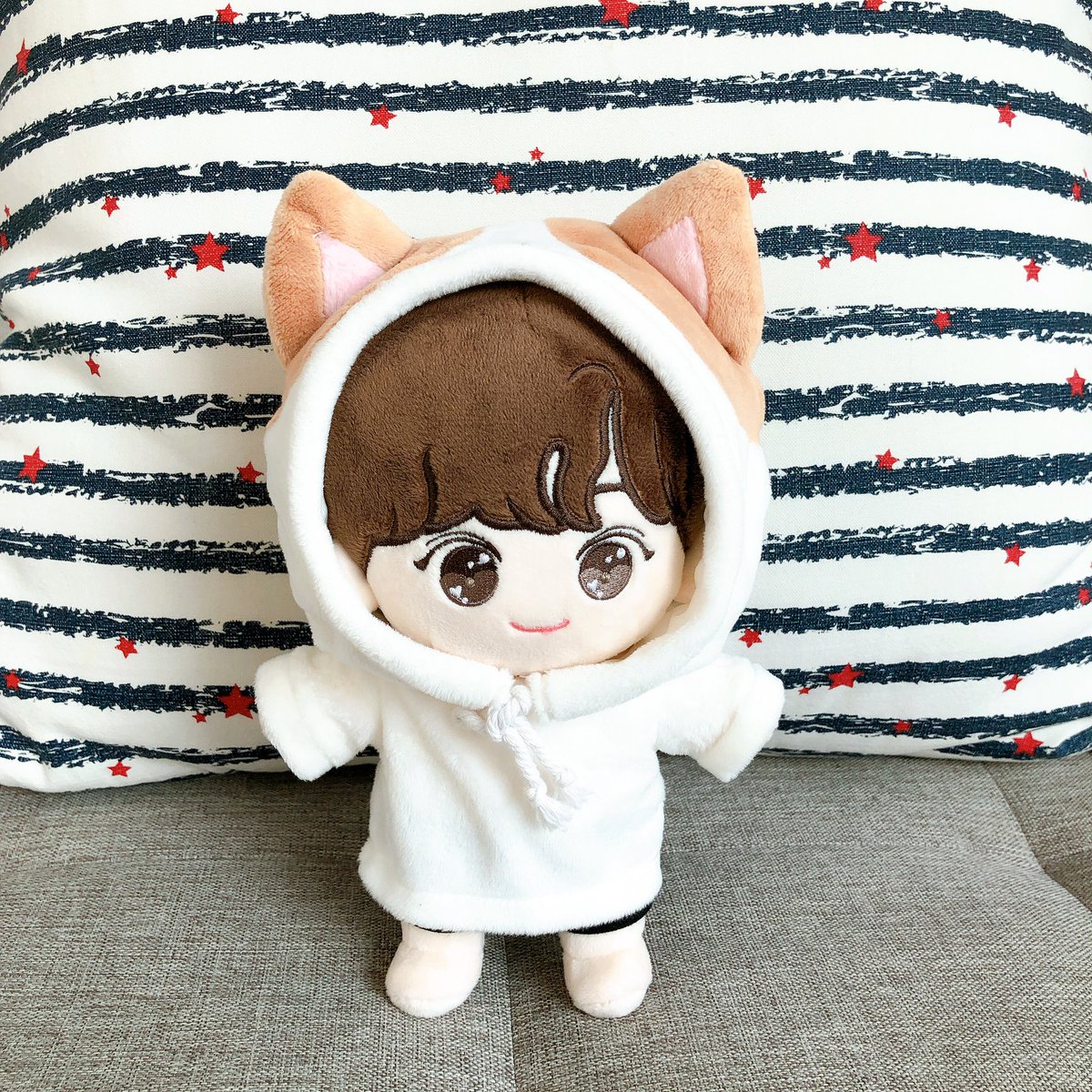 jjalrang_ws's tweet photo. 25CM 형아 옷 입은 짤랑서깅 멍멍🐶 

#김우석 #김우석인형 #KIMWOOSEOK #X1 #X1굿즈 #엑스원 #엑스원굿즈 #X1인형 #엑스원인형 #김우석굿즈 #짤랑서깅 #짤랑서깅옷장 https://t.co/FmwwTHr384