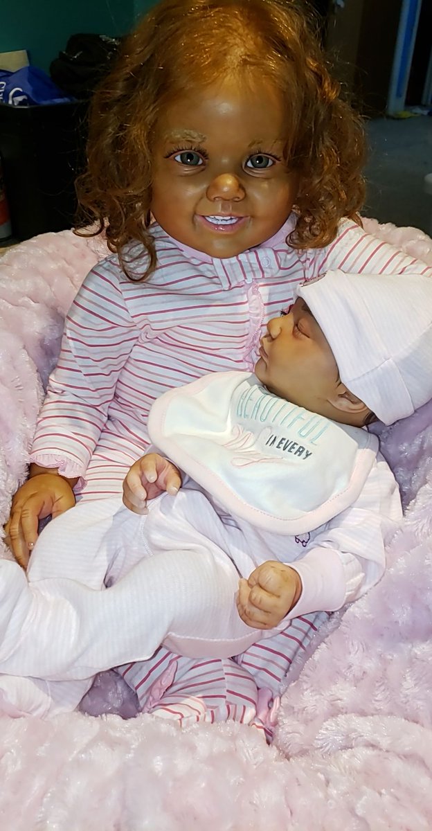 ArialFor's tweet image. #dementia #Alzheimers #dolltherapy