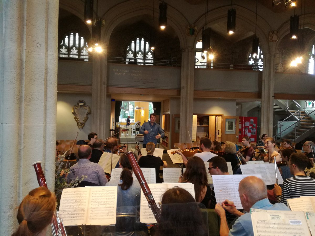 And we're underway <a href="/StMarysPutney/">St Mary’s, Parish of Putney</a> with <a href="/rthbaker/">Ruth Baker</a> starting with #Dvorak Slavonic Rhapsody