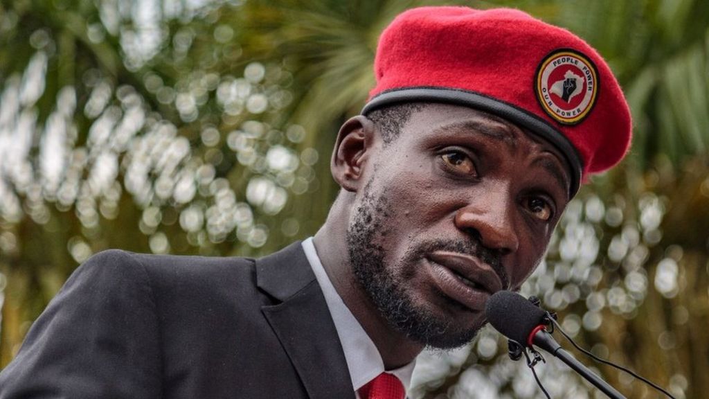 CultonScovia's tweet photo. Whoever thinks the Red Beret guy @HEBobiwine will contest as an independent presidential candidate should think twice.
#bobinfluence https://t.co/IsURbkLFK8